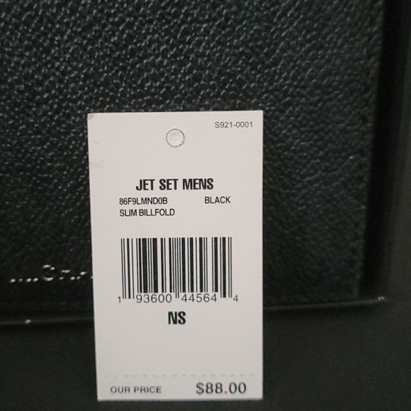 Michael Kors Wallet - Picture 4 of 7